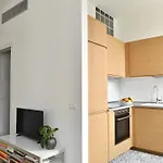 Maison Duchamp Moderno In Casa D'epoca شقة ميلان